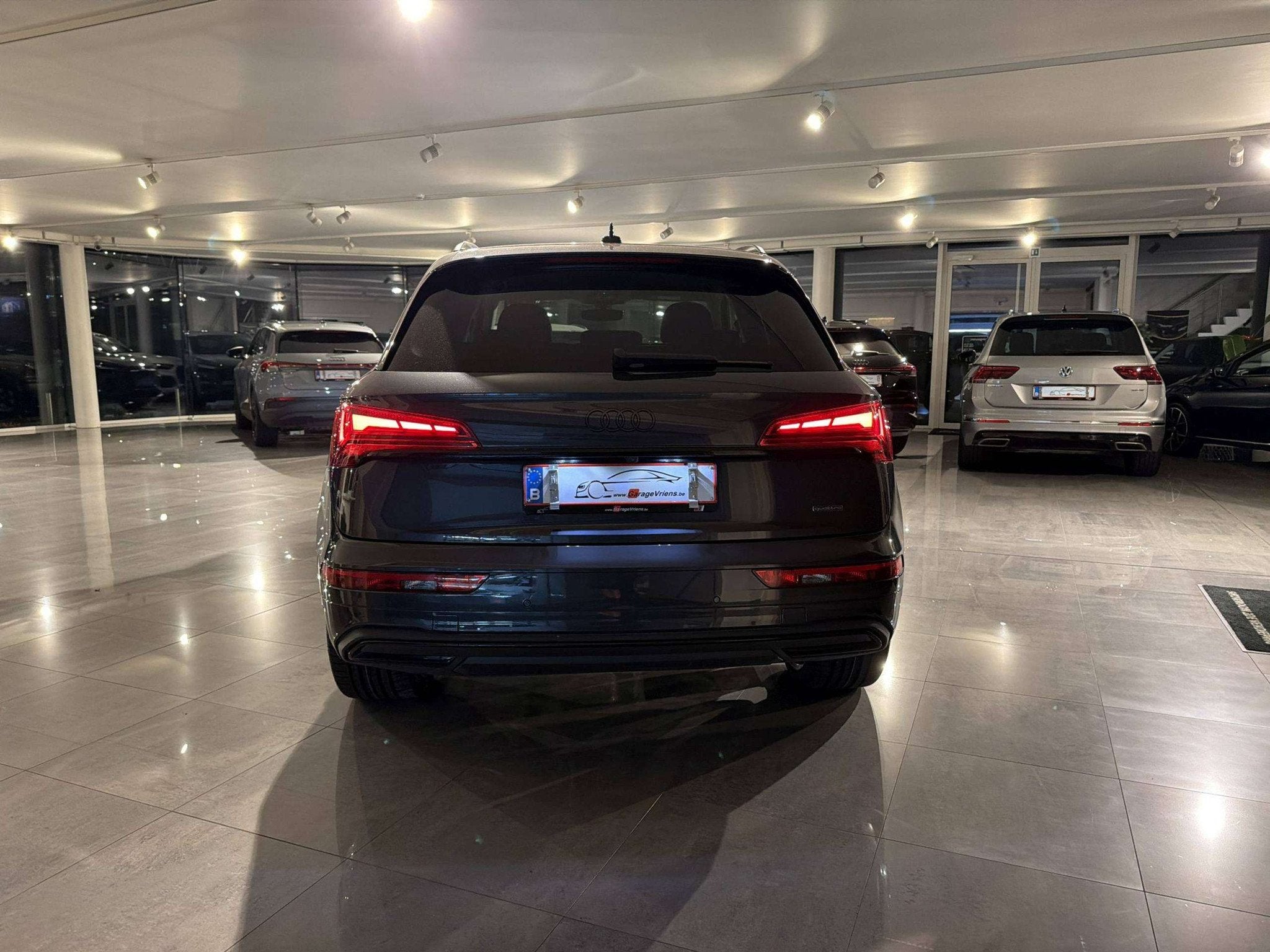 Audi Q5 PLUG IN HYBRIDE 408PK * BLACK PACK * 22" ROTOR * MAS, Autos, Achat, 408 ch, Euro 6, Q5