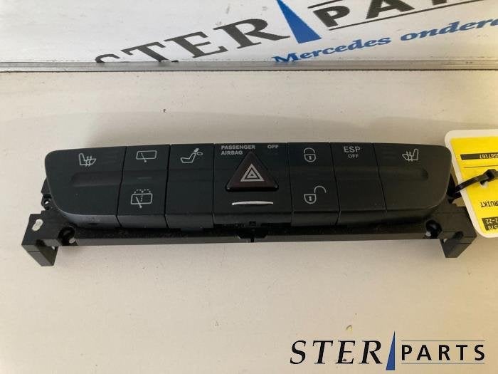 Paniekverlichtings Schakelaar van een Mercedes E-Klasse, Gebruikt, -, Ophalen of Verzenden, -
