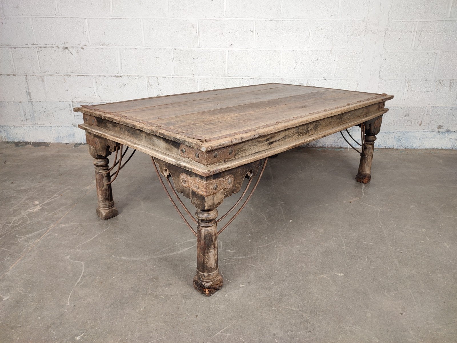 Grote antieke Indische tafel, Antiquités & Art, Enlèvement