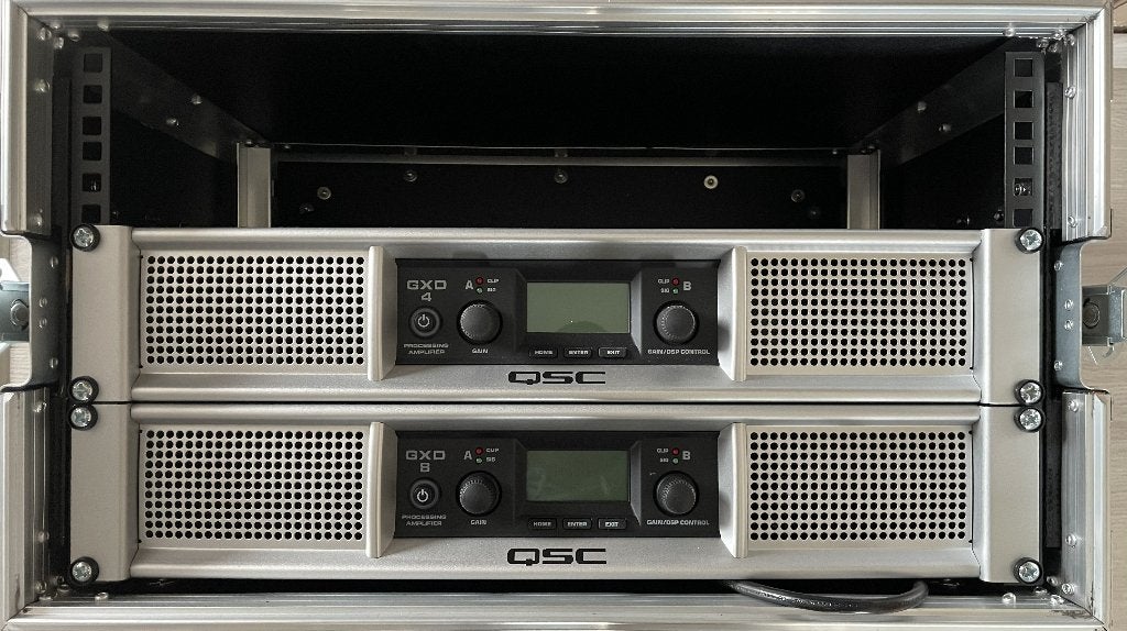 QSC versterkers, TV, Hi-fi & Vidéo, Amplificateurs & Ampli-syntoniseurs, Autres marques, Comme neuf, Enlèvement, Stéréo