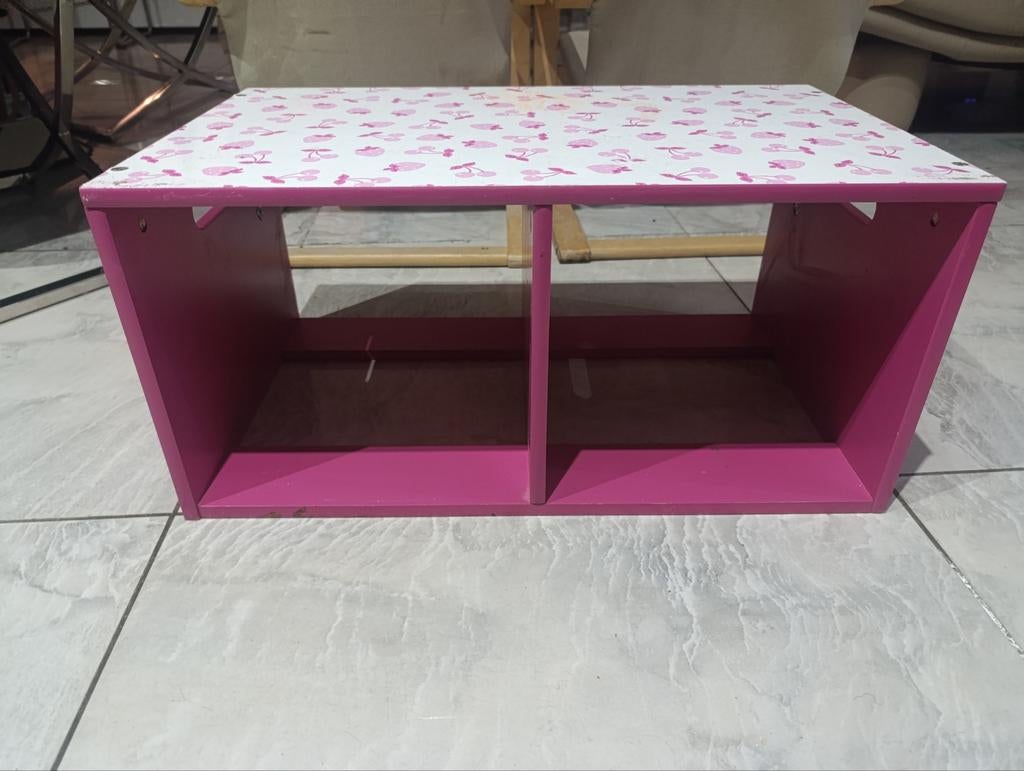 Table/banc de rangement rose pour enfants, Enfants & Bébés, Enlèvement