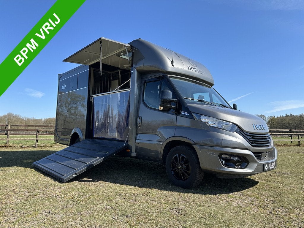 Iveco Daily 2-paards paardenvrachtwagen XXL 3.0l 180PK Autom, Dieren en Toebehoren, Paarden en Pony's | Trailers en Aanhangwagens