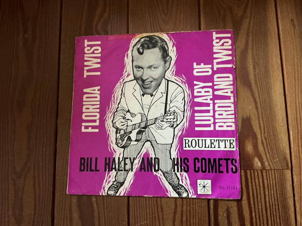 7 » Bill Haley et ses comètes : une touche de Floride, Enlèvement ou Envoi