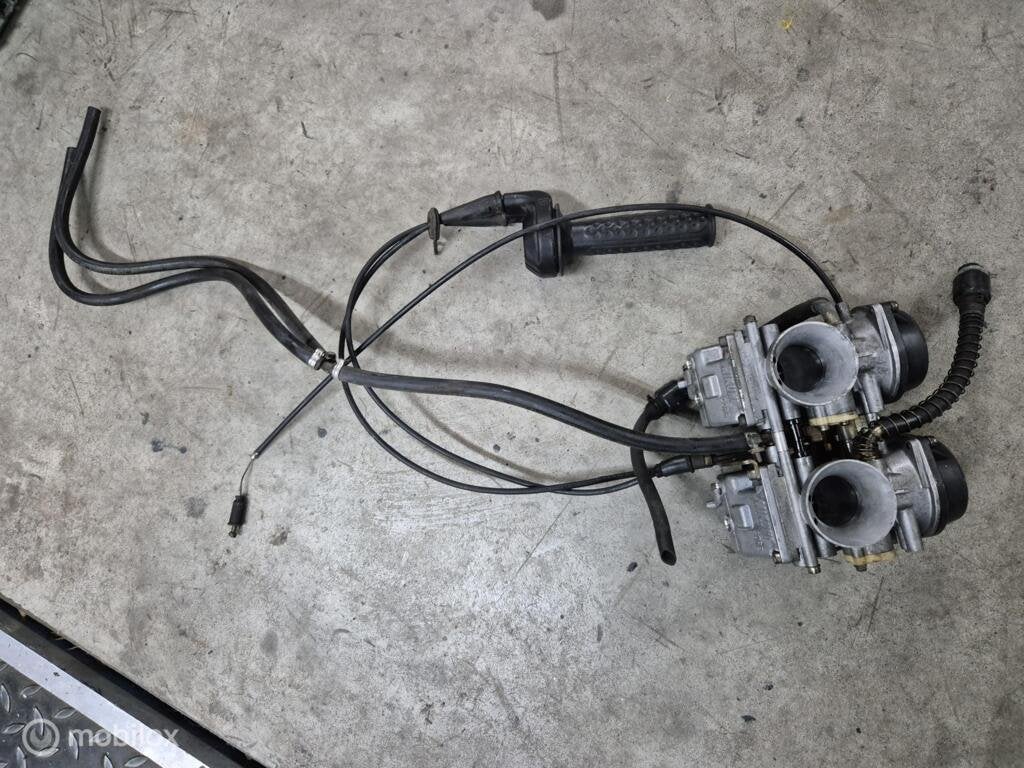 Carburateur Mikuni SS Supersport Monster Superlight 900 750, Motos, Enlèvement ou Envoi, Factorystore.service@ducati.com, Via Antonio Cavalieri Ducati, 74/5, 74/6, 40132 Bologna BO
