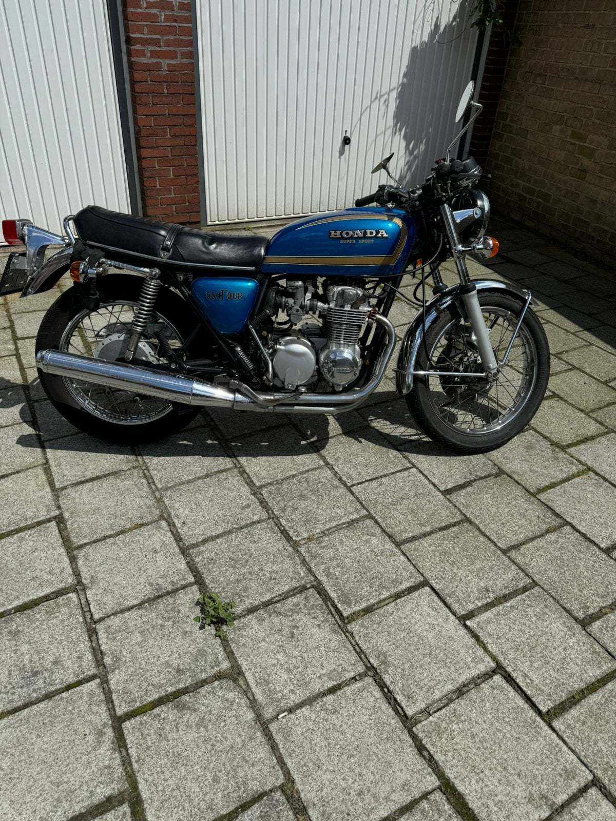 Honda cb 550four, Motos, Occasion, Super Sport, 4 cylindres, Manuelle