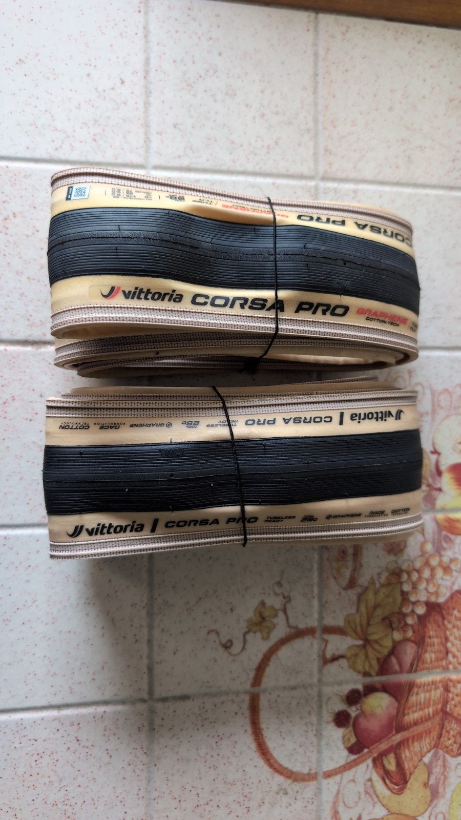 Pneu Vittoria Corsa pro, Vélos & Vélomoteurs, Pièces de cyclomoteur | Oldtimers & Ancêtres