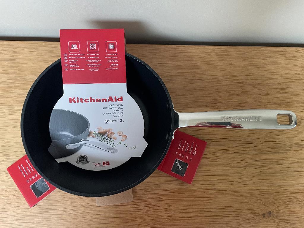 Kitchen Aid - sauspan 20cm, Ophalen, Zo goed als nieuw
