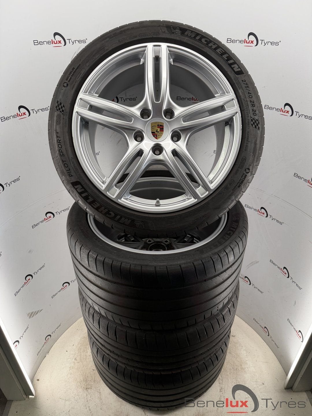 20'' origineel Porsche Panamera breedset 275/40 315/35 R20, Gebruikt, -, -, Banden en Velgen