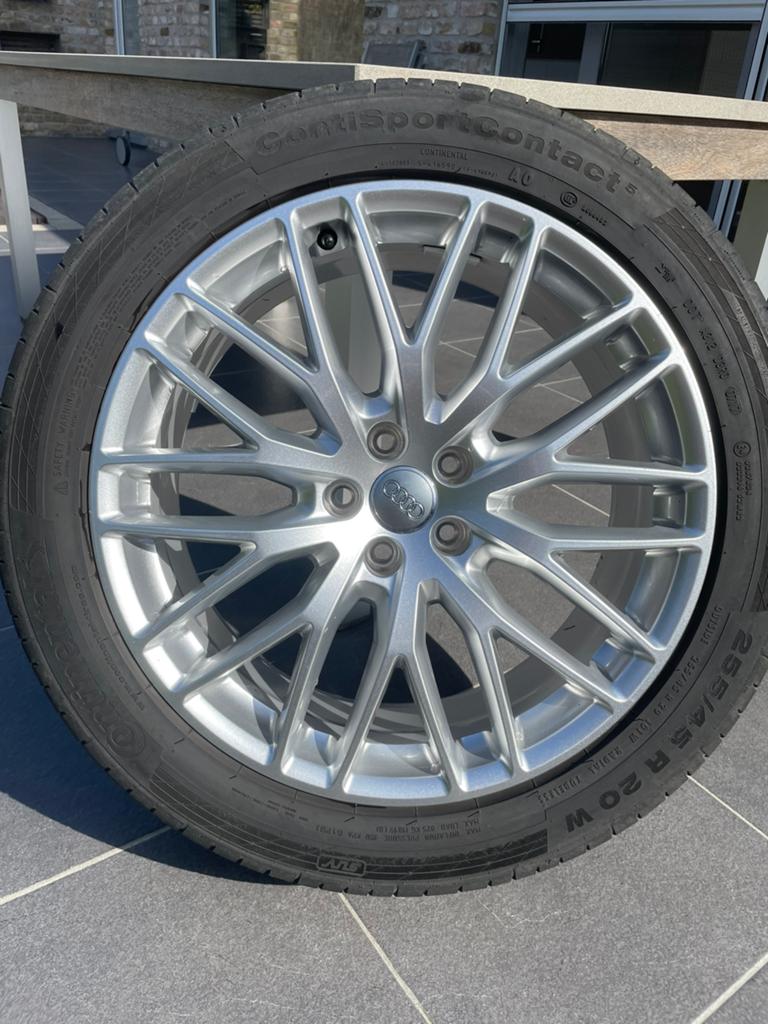 Audi velgen Q5. 20 inch., Auto-onderdelen, Ophalen, Band(en)