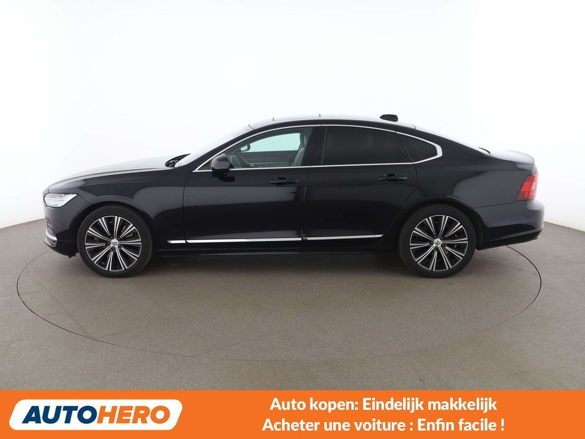 Volvo S90 2.0 B4 Mild-Hybrid Plus Bright (bj 2023), Auto's, Gebruikt, 1969 cc, Zwart, Leder