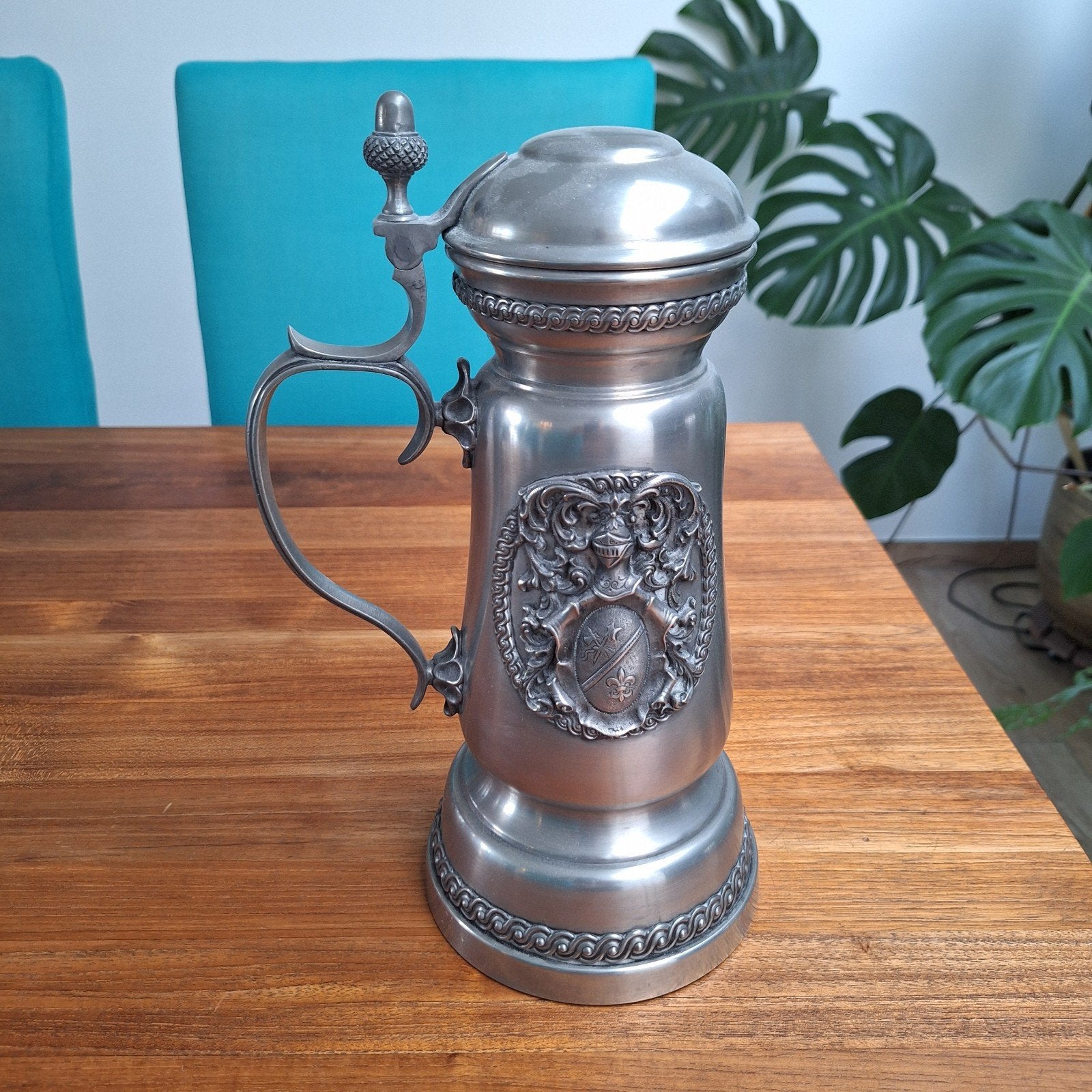 vintage tinnen bierpul of schenkkan, Enlèvement