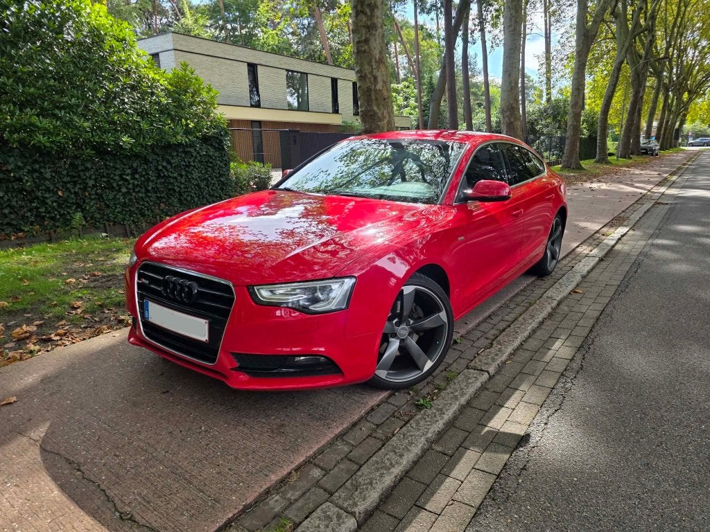 Audi a5 Sportback 1.8 TFSI - 2013 - Ferrari RED !!!, Auto's, Voorwielaandrijving, Euro 5, Zwart, 4 cilinders