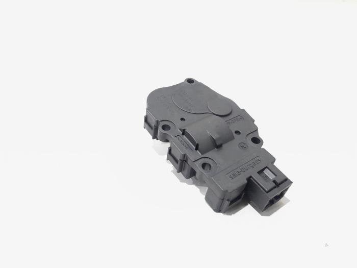 Clapet chauffage moteur d'un Porsche Panamera, -, Porsche, 3 mois de garantie, Utilisé
