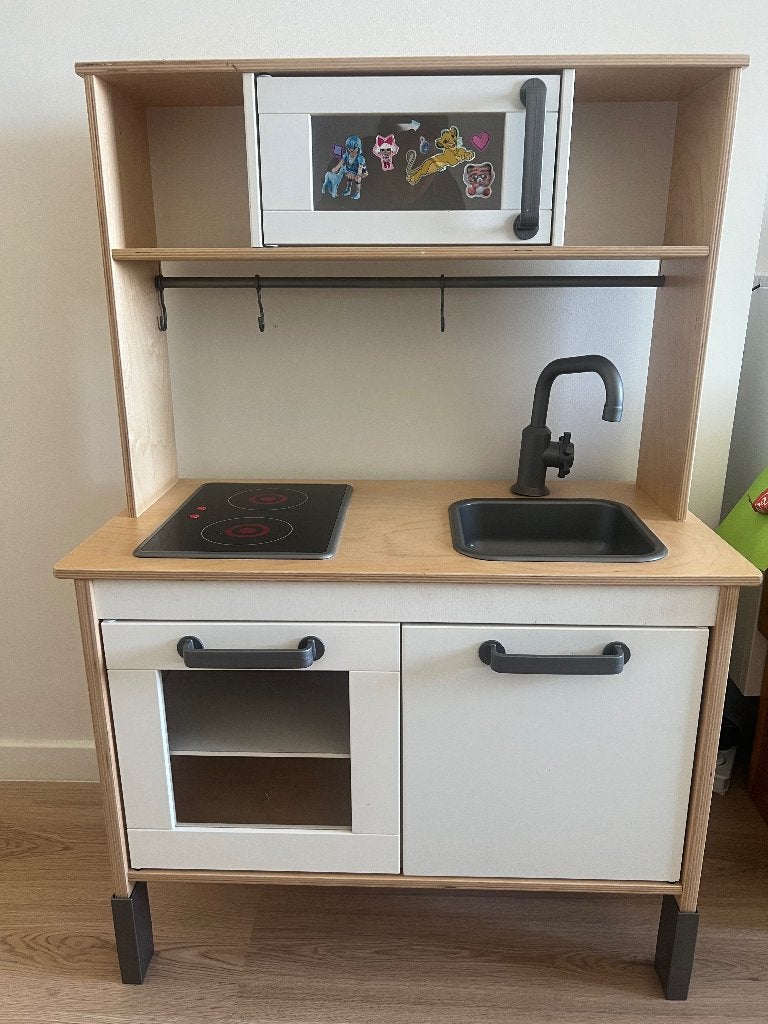 IKEA keukentje met attributen, Kinderen en Baby's, Ophalen, Gebruikt, Hout, Speelkeuken-accessoire