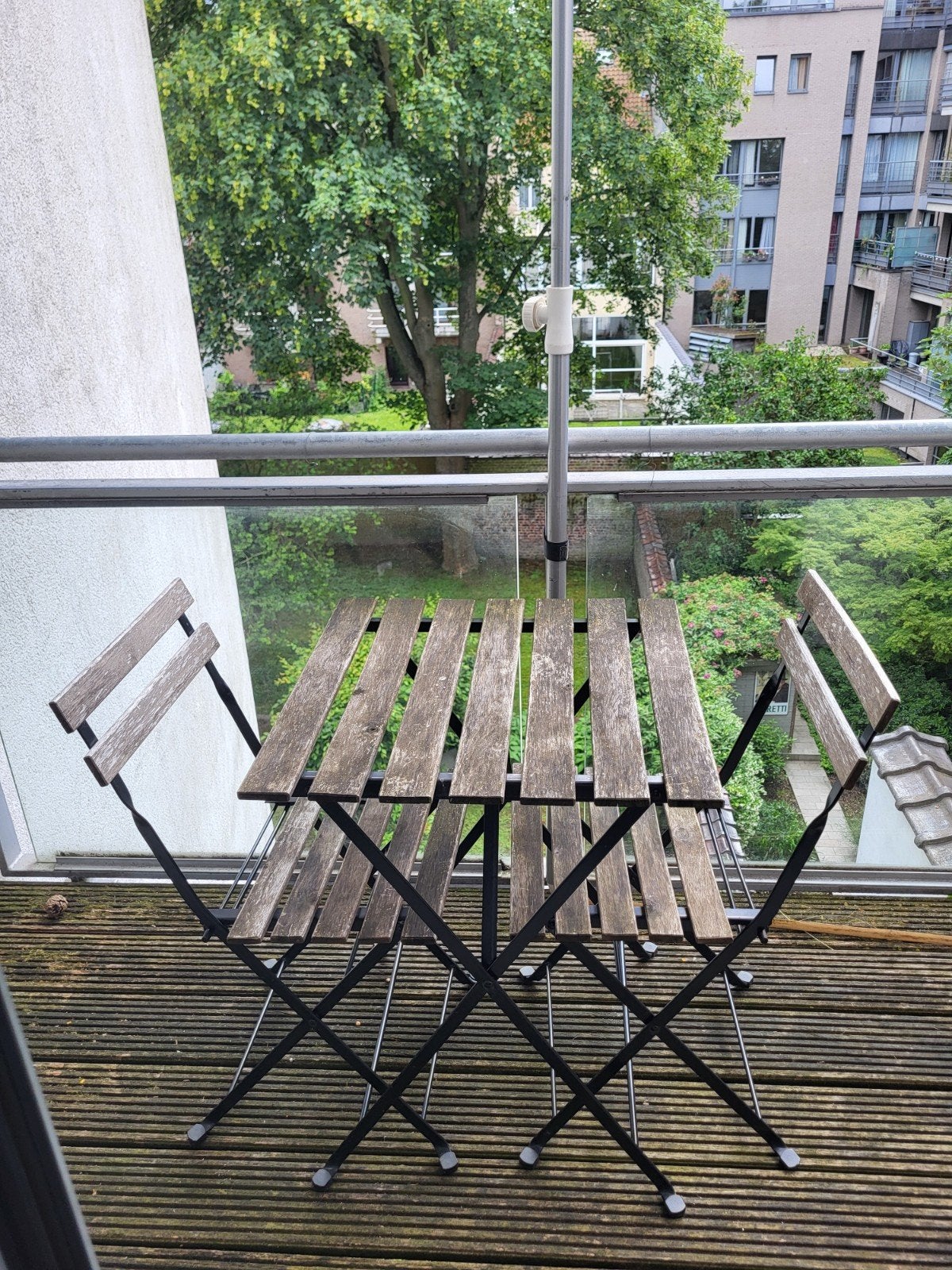 Ensemble (table + chaises) terrasse IKEA
