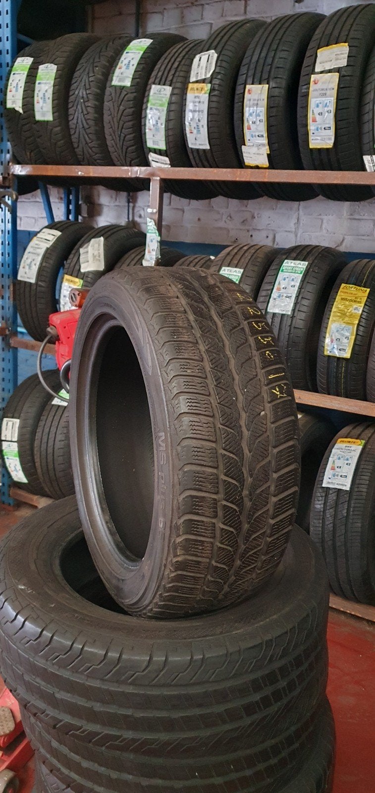 225/50R17 UNIROYAL top qualité avec montage et équilibrage, Autos : Pièces & Accessoires, Enlèvement
