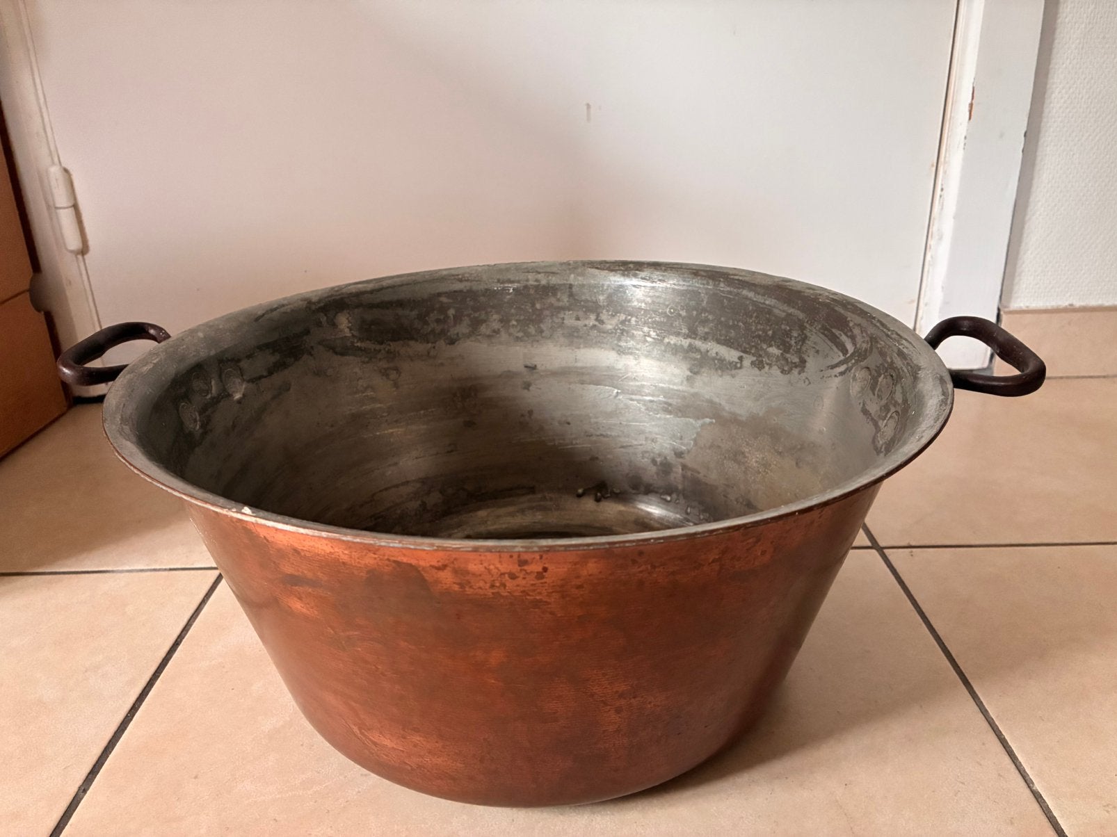 Massief koperen ketel, Ophalen, Koper