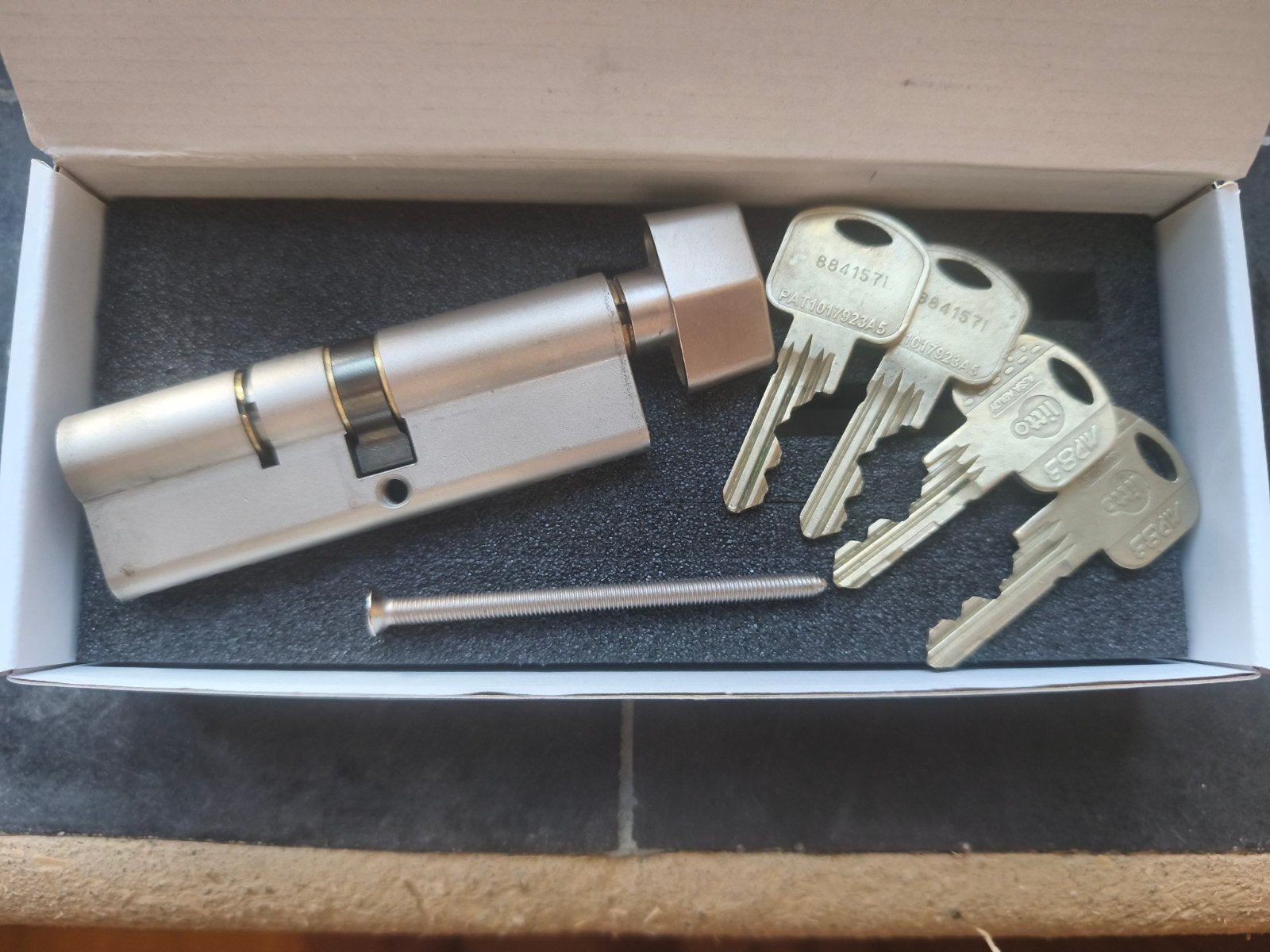Litto hoogwaardige veiligheidscilinder 45-50 met 4 sleutels, Doe-het-zelf en Bouw, Ophalen of Verzenden, Gebruikt, Slot