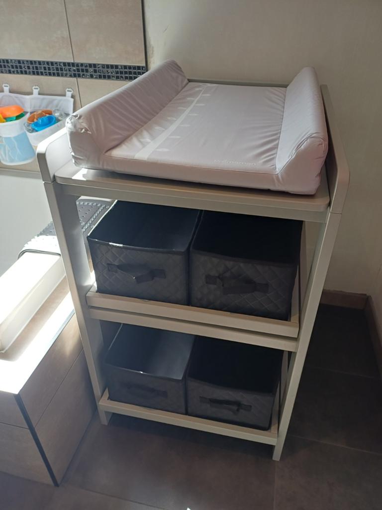 Luiertafel Quax, Kinderen en Baby's, Kinderkamer | Commodes en Kasten, Ophalen