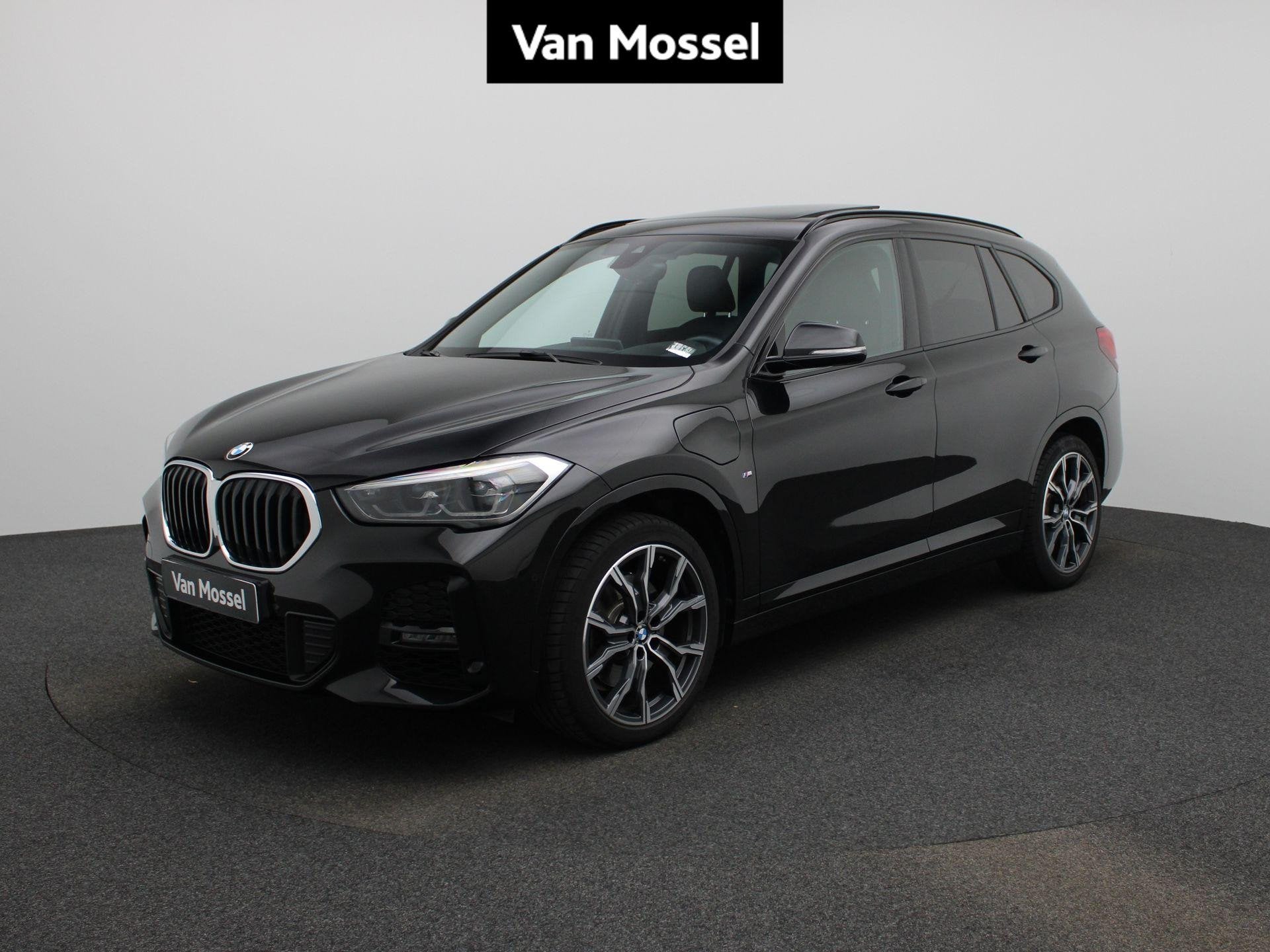 BMW X1 xDrive25e (162 kW) (automatique), 750 kg, Entreprise, Noir, 5 portes