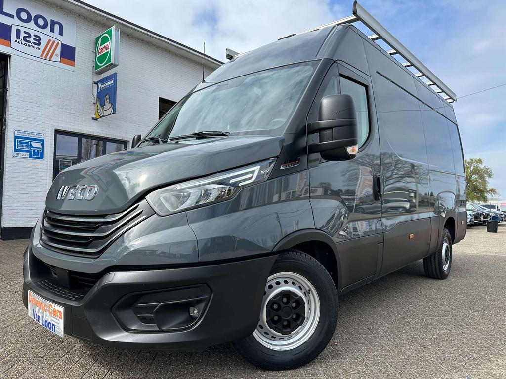 Iveco Daily 35s180 Automaat Carplay Camera Dakrek Airco Crui, Autos, Autos Autre, Argent ou Gris, Achat, Euro 6, 3 places