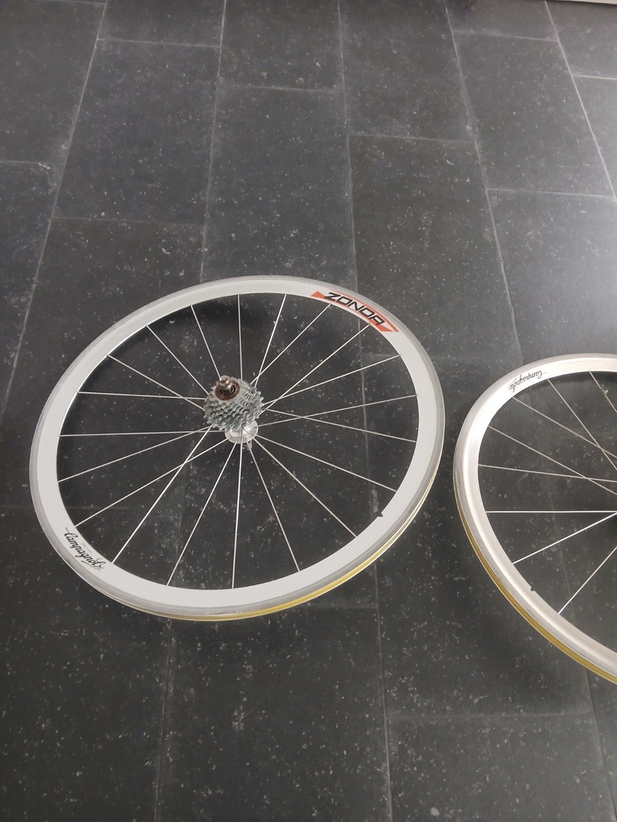 paire de roues campagnolo zonda, Enlèvement, Roue