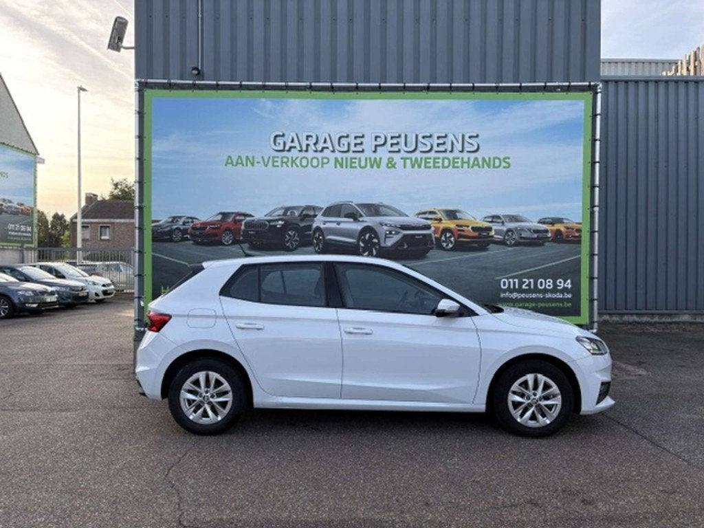 Skoda Fabia 1.0 TSI (bj 2023), Stof, Gebruikt, Overige kleuren, Bedrijf