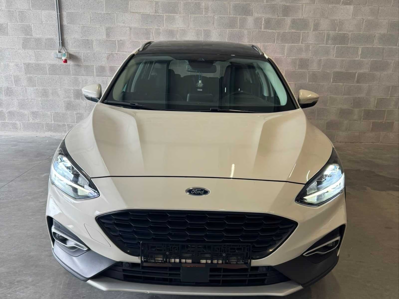 2020 Ford focus 2.0tdci x Vignale Voiture, Focus, Achat, Entreprise, Autres carburants