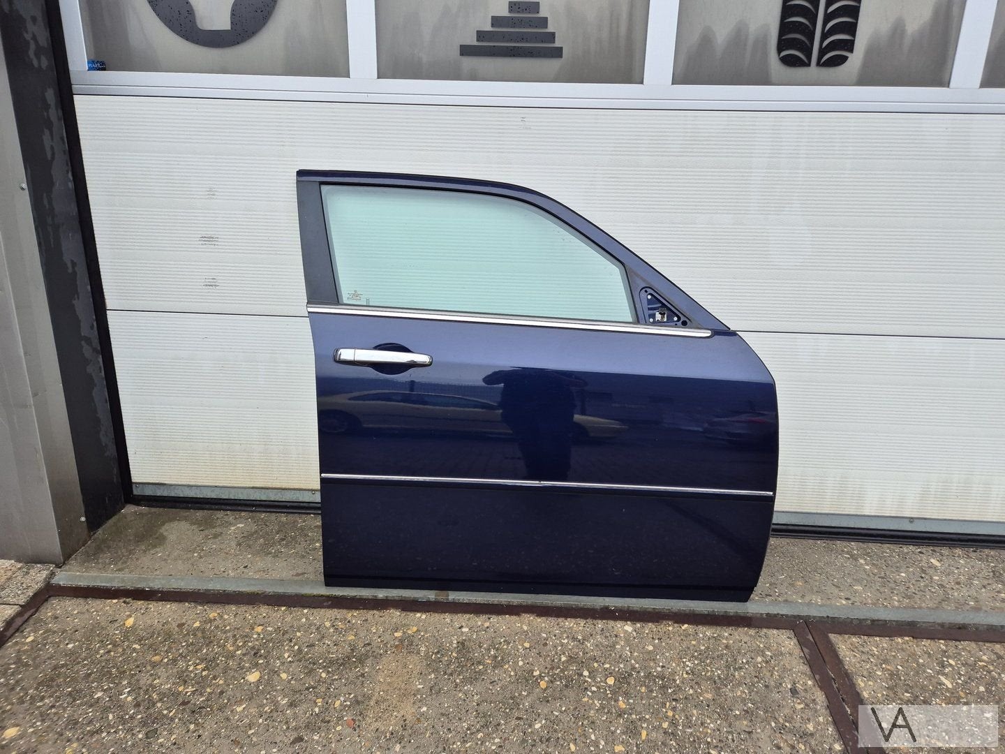 Chrysler 300c 2004 -2010 deur portier rechts voor blauw €100, Gebruikt, -, Deur, Ophalen of Verzenden