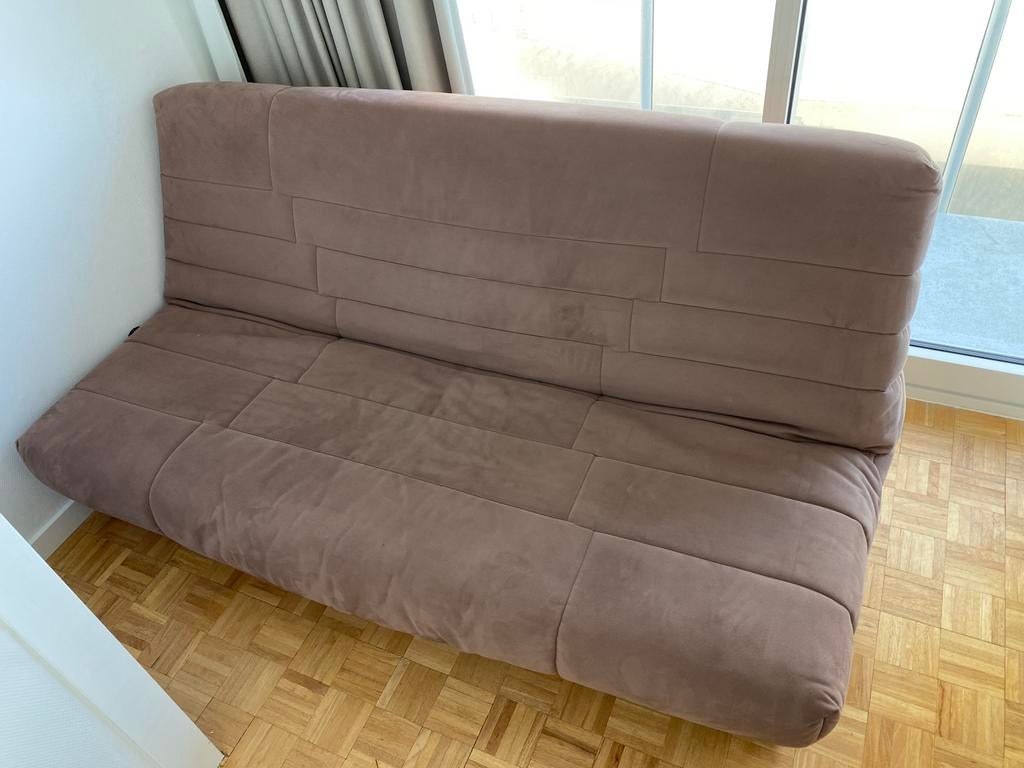 Klik-klak zetelbed, Ophalen, Zo goed als nieuw