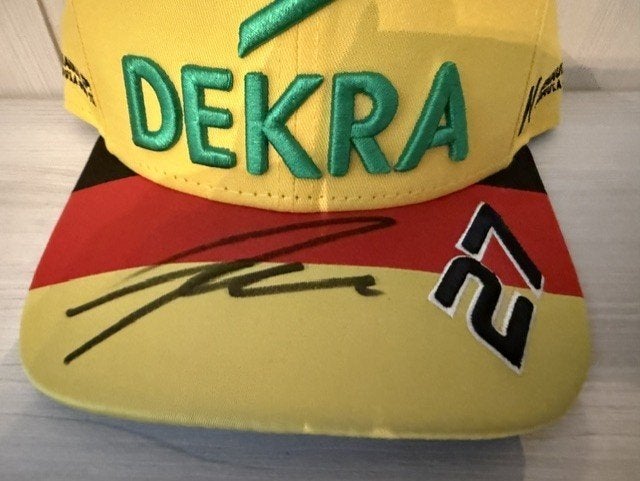 Nico Hulkenberg Signed Renault F1 Personal Cap, Verzamelen, Ophalen of Verzenden, Zo goed als nieuw, Formule 1