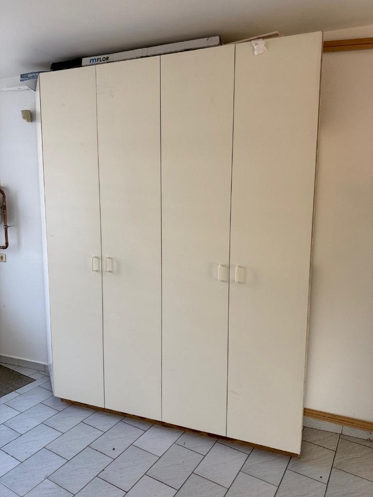 Kast, Ophalen, Gebruikt