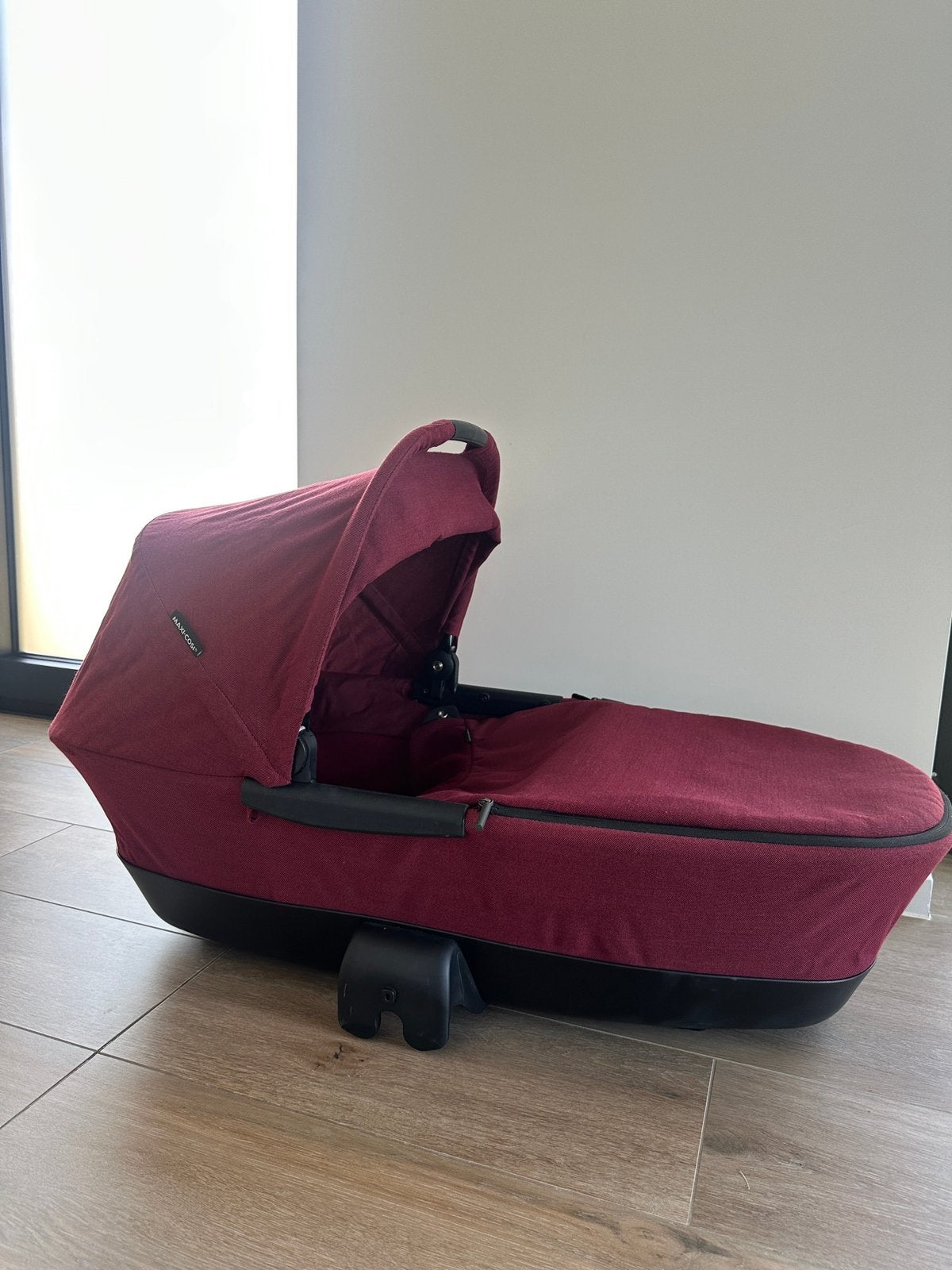 Maxi-cosi foldable carrycot raspberry red, Kinderen en Baby's, Kinderwagens en Combinaties, Ophalen, Zo goed als nieuw, Maxi-Cosi