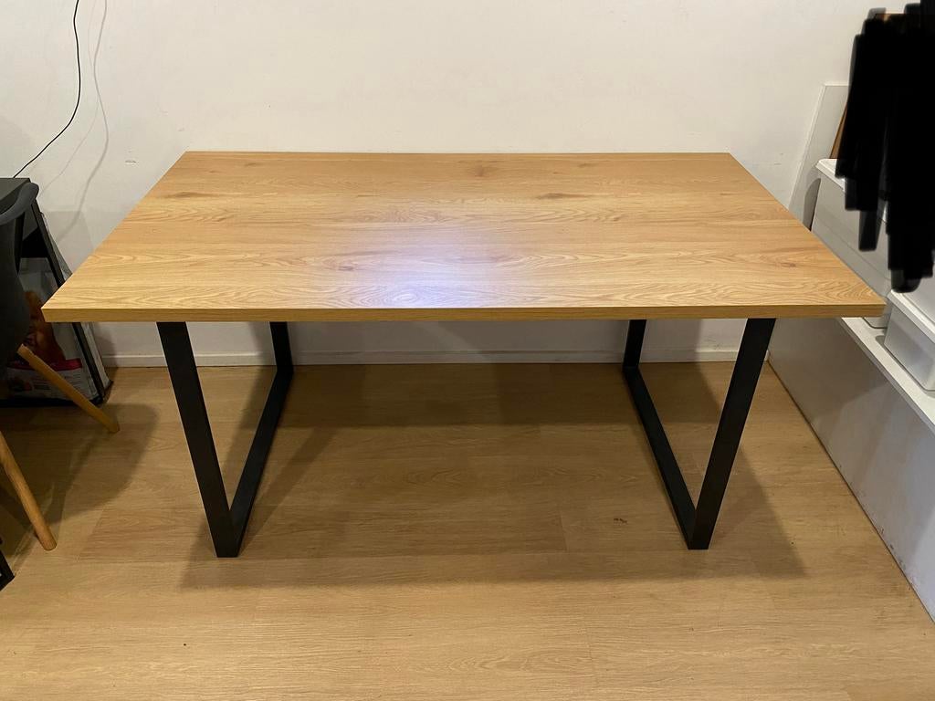 tafel jysk voor 4 tot 6 personen, Ophalen, Gebruikt