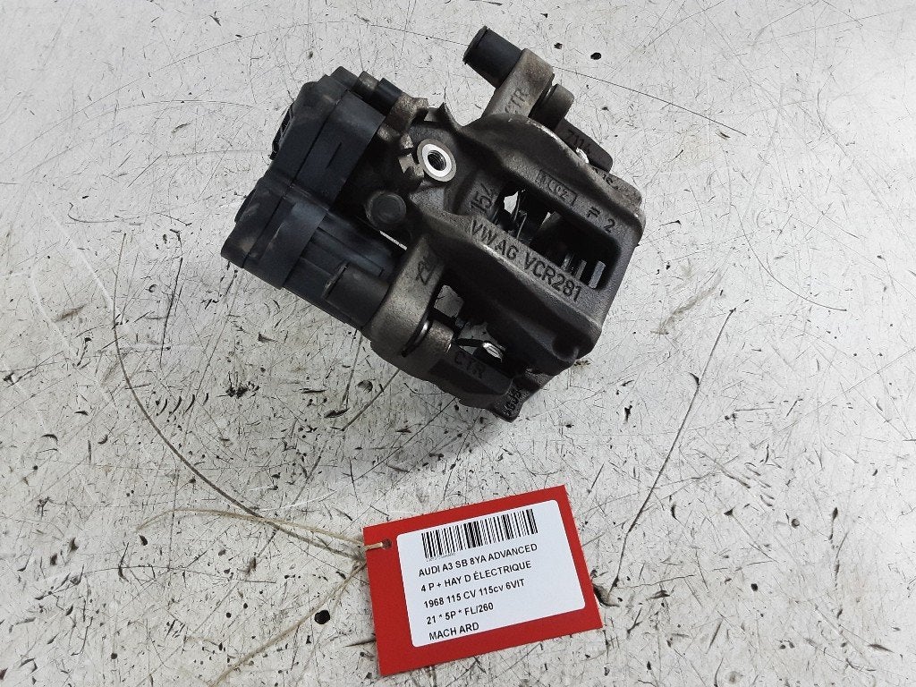 REMKLAUW RECHTS ACHTER Audi A3 Sportback (8YA) (5R3615406), Gebruikt, Mevr. I. Hauben, Audi, Rue de l'Espoir 34 34
4030  GRIVEGNÉE, BE