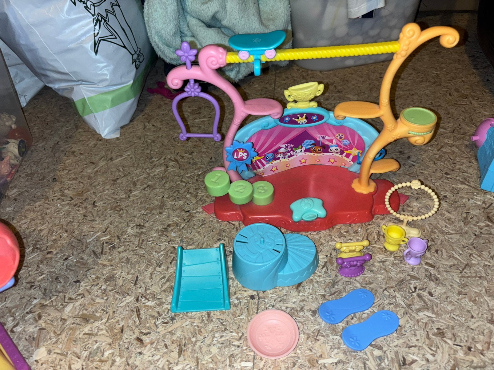 « Triks N’ Talents Show » Lps cirque (Littlest Pet Shop), Enlèvement ou Envoi, Comme neuf