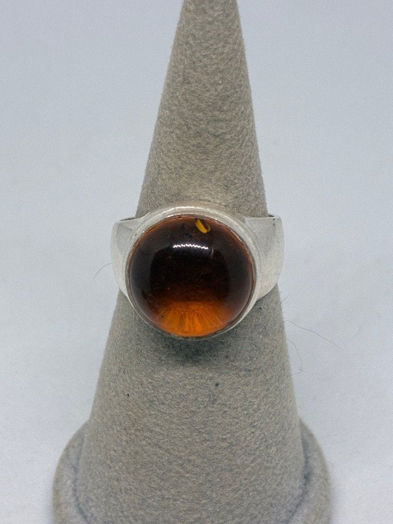 Zilveren ring met natuurlijke amber barnsteen, maat 17,5, Bijoux, Sacs & Beauté, Enlèvement ou Envoi, Utilisé, Gris, Femme ou Homme