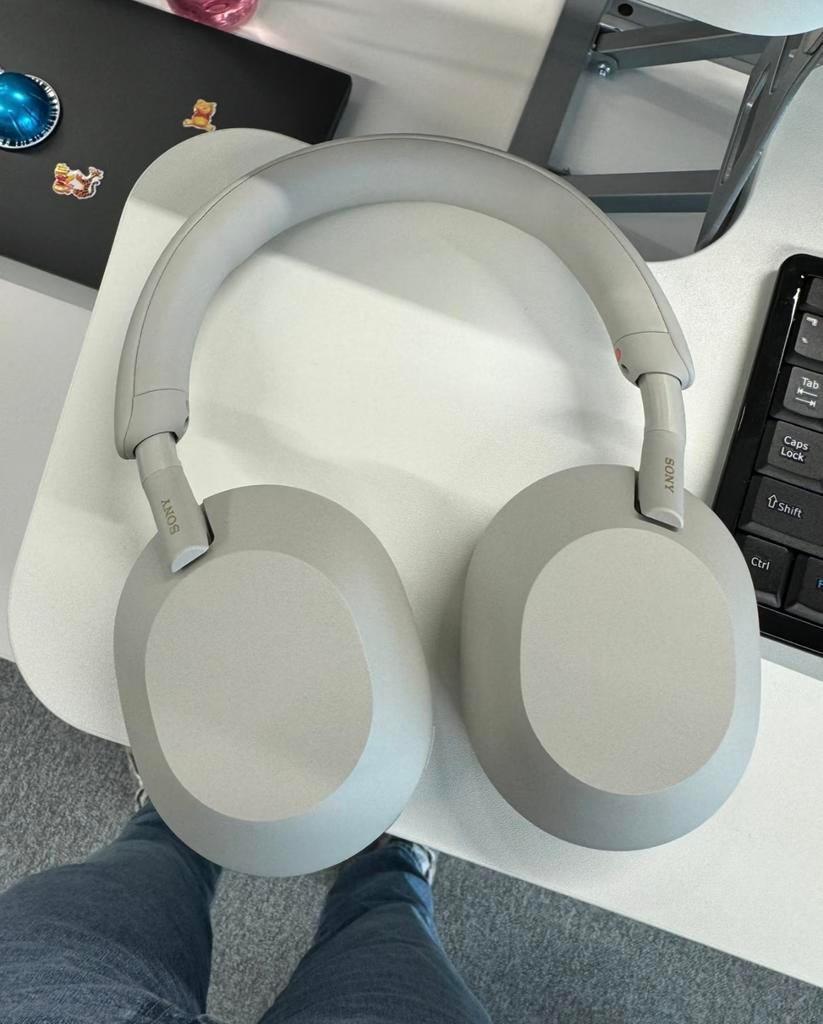 Sony WH1000XM5 + Gratis oplader, Audio, Tv en Foto, Hoofdtelefoons, Ophalen, Zo goed als nieuw
