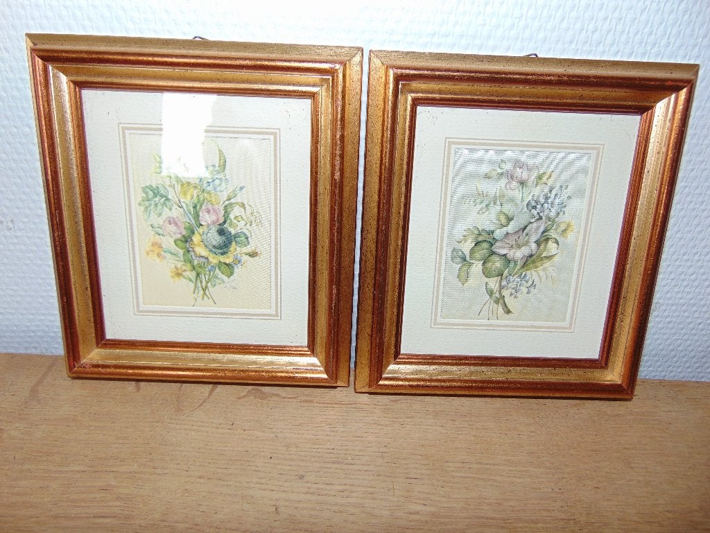 Schilderijtjes op zijde 15 x 17 cm, Antiquités & Art, Enlèvement ou Envoi, Encadré, Fleurs, Autres supports