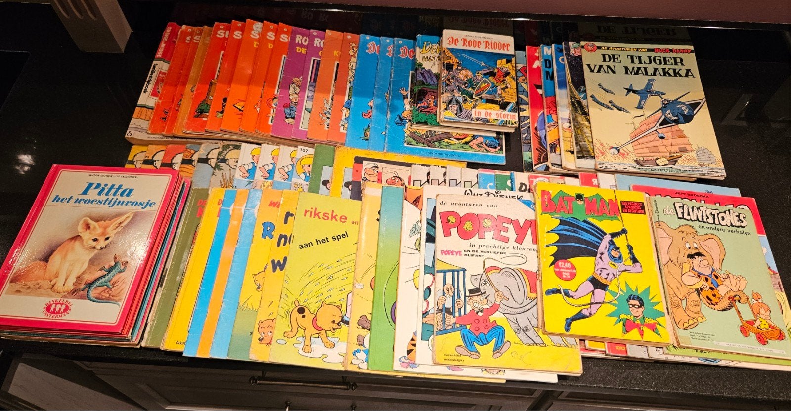 Lot diverse strips ( 77 stuks), Ophalen, Gelezen