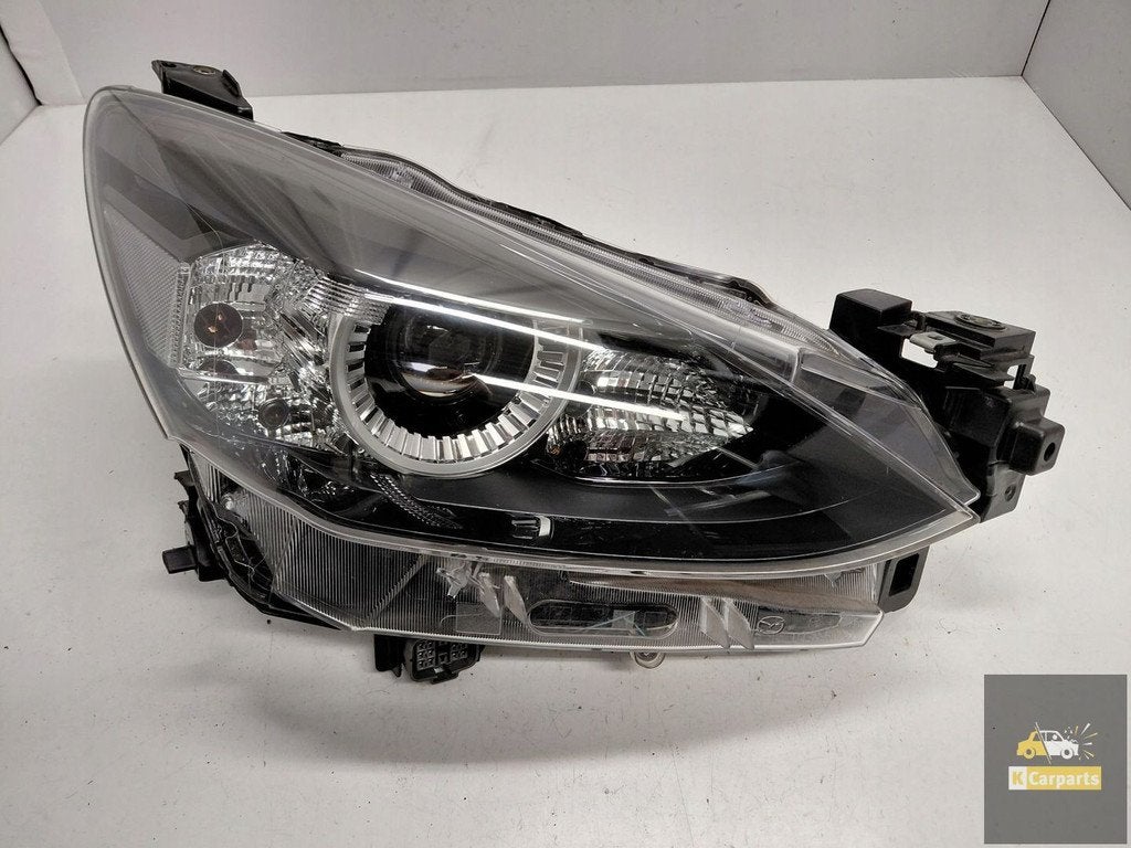 D43N-51030, Mazda 2 III DJ Lift LED M5 Clair Phare Droit Id, Shinchi, Fuchu-Cho 3-1
730-8670  Hiroshima, Mazda Motor Corporation