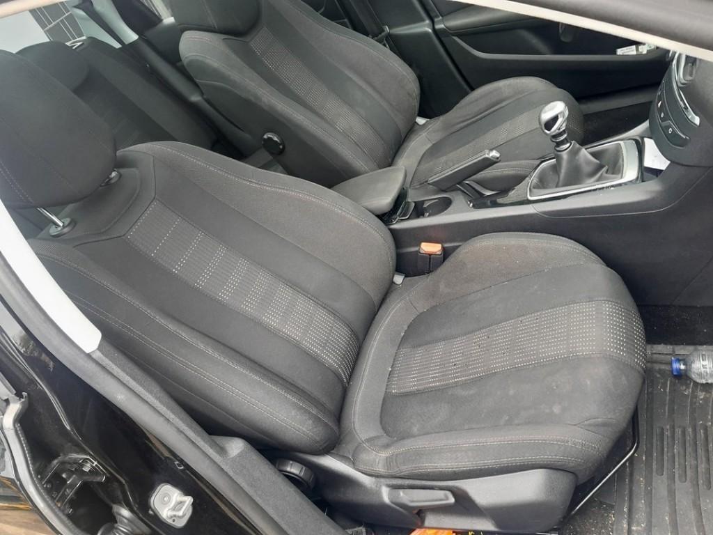 STOEL RECHTS VOOR Peugeot 308 SW (L4 / L9 / LC / LJ / LR), Gebruikt, Peugeot