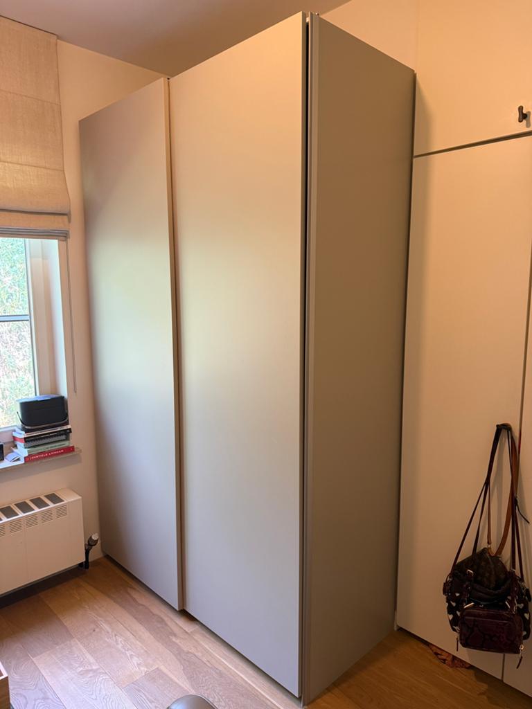 Ikea PAX garderobe kast | Hasvik schuifdeuren | 150x58x236, Huis en Inrichting, Ophalen, Zo goed als nieuw