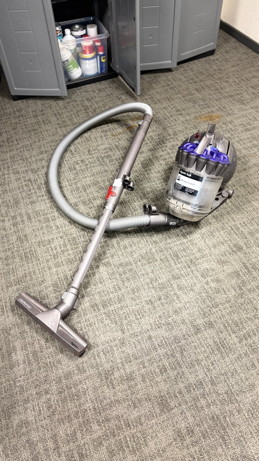 Dyson DC37 functioneel, Elektronische apparatuur, Ophalen, Zo goed als nieuw