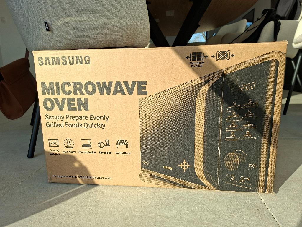 Samsung microgolfoven, Ophalen, Crisp, Zo goed als nieuw, Draaiplateau