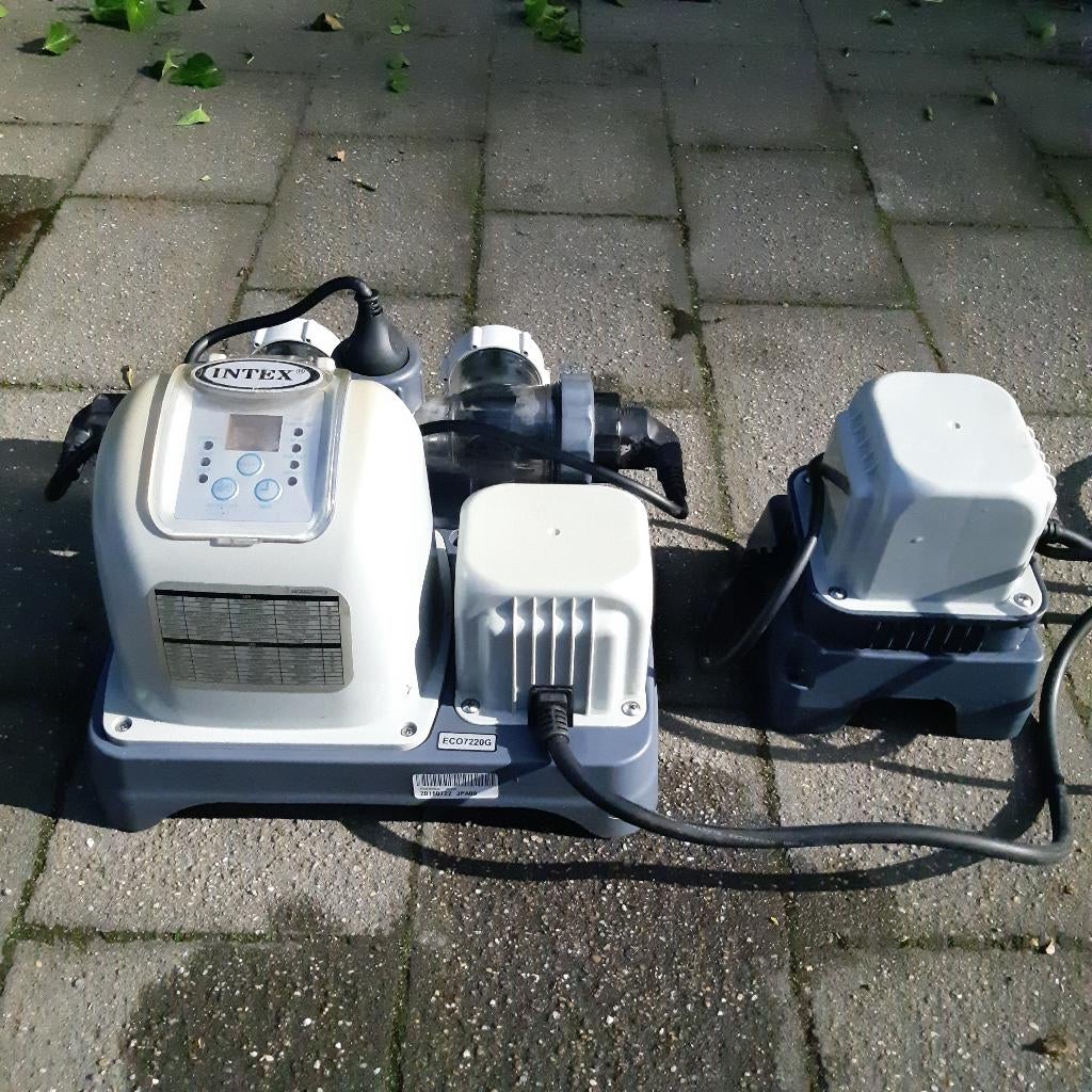 INTEX Krystal Clear Zoutwatersysteem chloortoestel, Ophalen, Gebruikt, Reinigingsmiddel