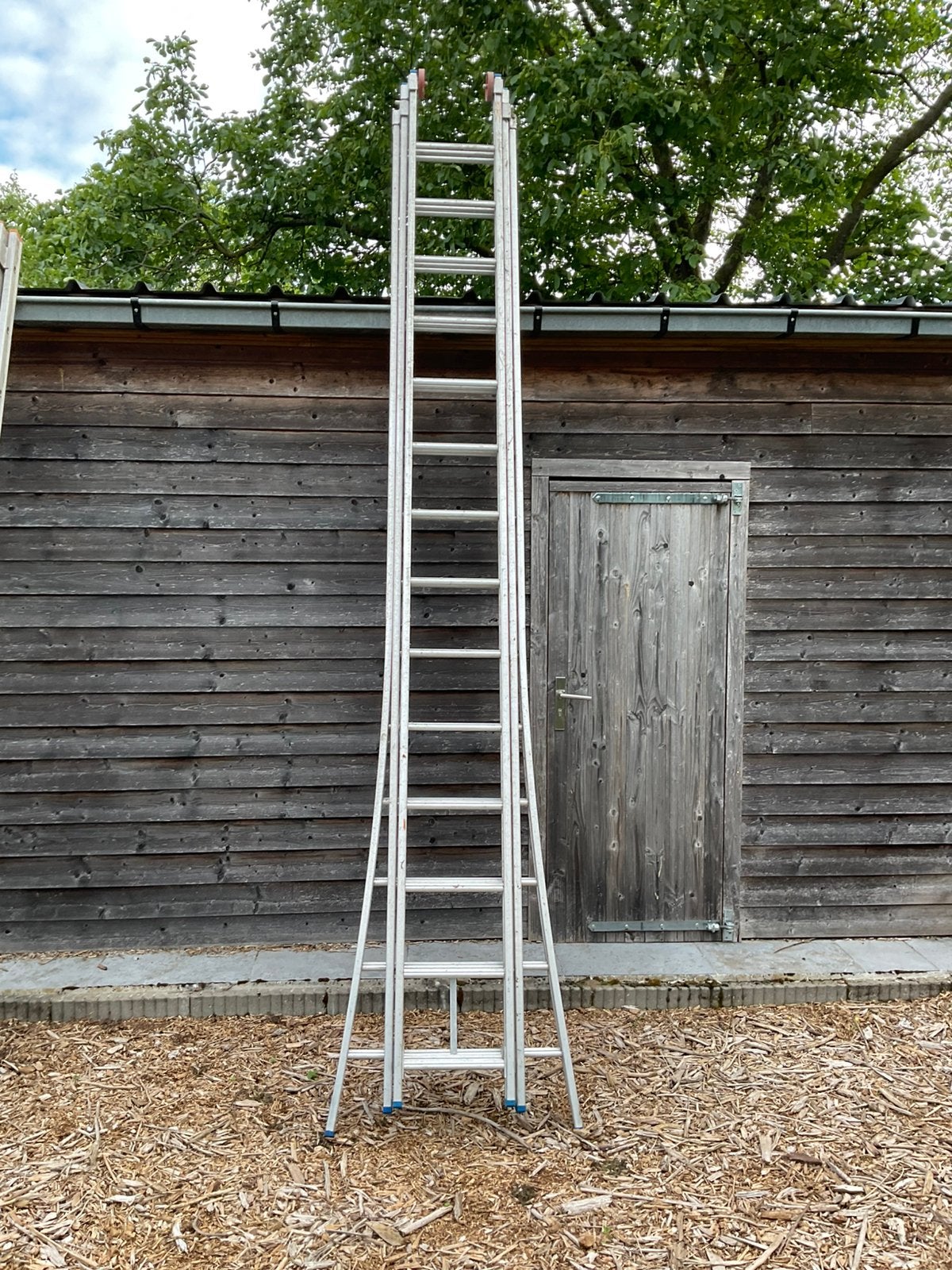Aluminium ladder, Enlèvement, Échelle