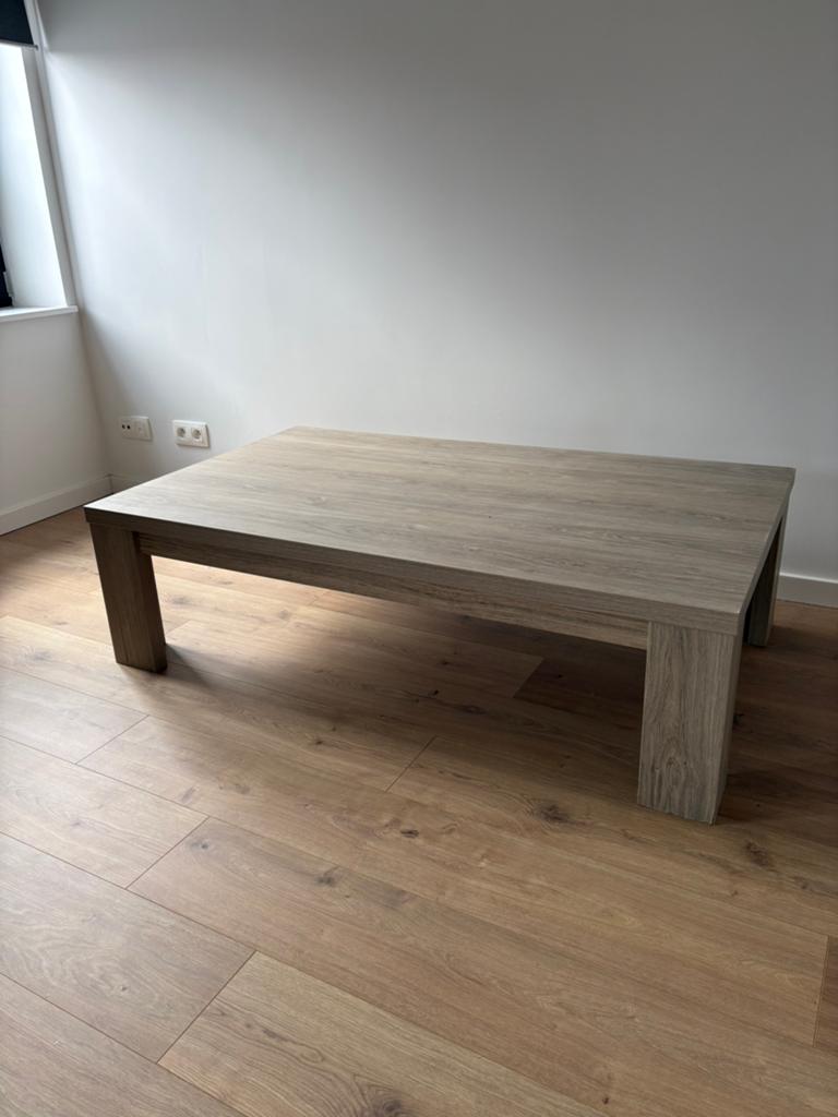 Grijs/houtkleurige salontafel, Ophalen