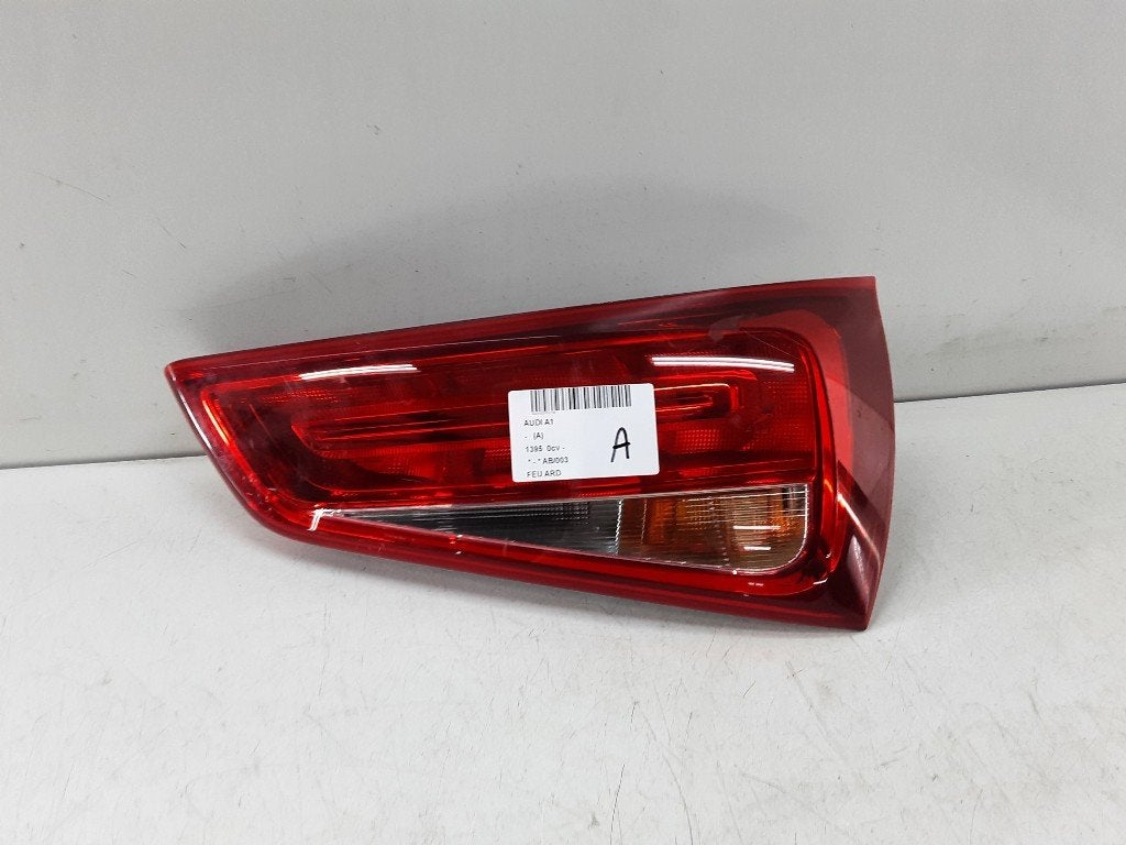 FEU ARRIÈRE DROIT Audi A1 (8X1 / 8XK) (8X0945094), Mevr. I. Hauben, Audi, Utilisé, Rue de l'Espoir 34 34
4030  GRIVEGNÉE, BE