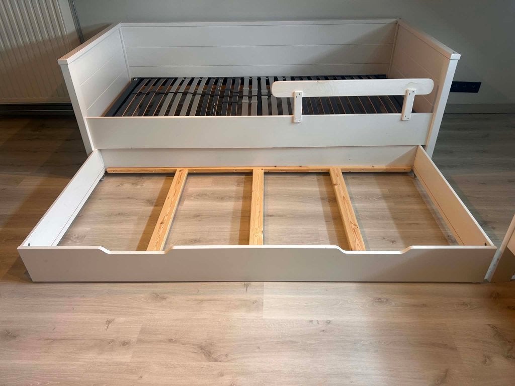 Bed DONALD 90x200 Met Bedlade Wit, Kinderen en Baby's, Ophalen, 85 tot 100 cm, Gebruikt, Lattenbodem